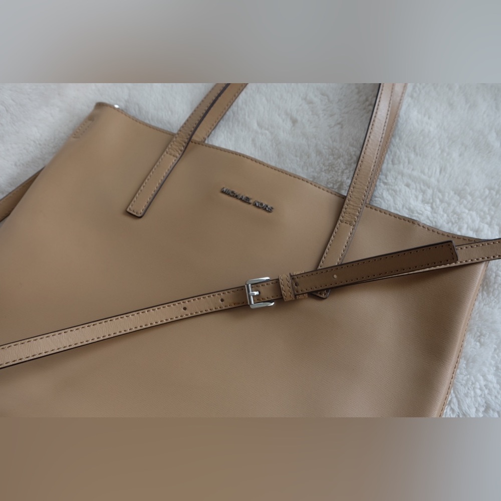 Michael Kors Leather Tote